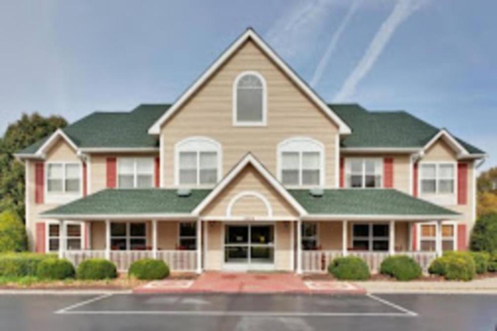 Radiant Inn And Suites Murfreesboro Exterior photo